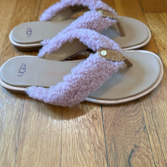 UGG Alicia Pink Dawn Shearling Flip Flops - Picture 4 of 8